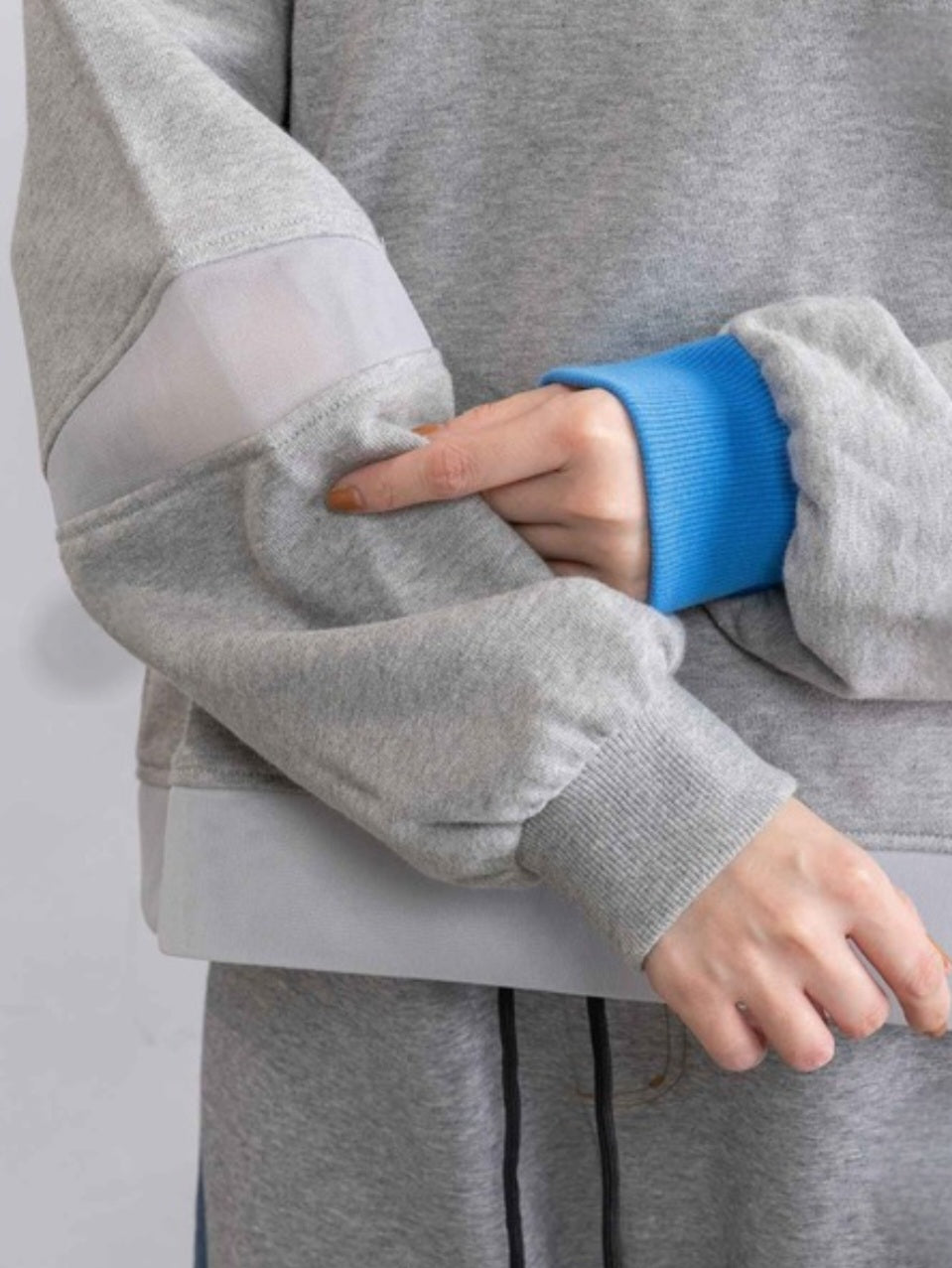 MARECHAL TERRE　バイカラースウェットプルオーバー