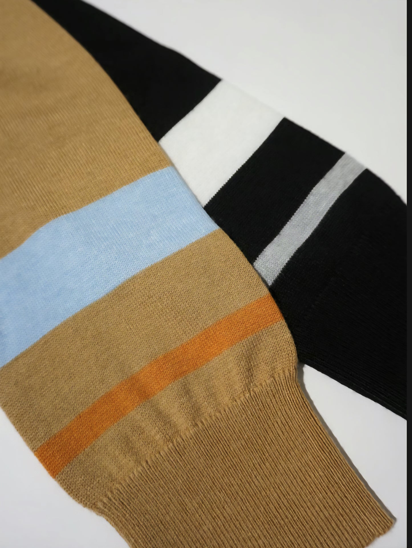 【予約販売】THOMAS MAGPIE　クルーネックラインカーディガン