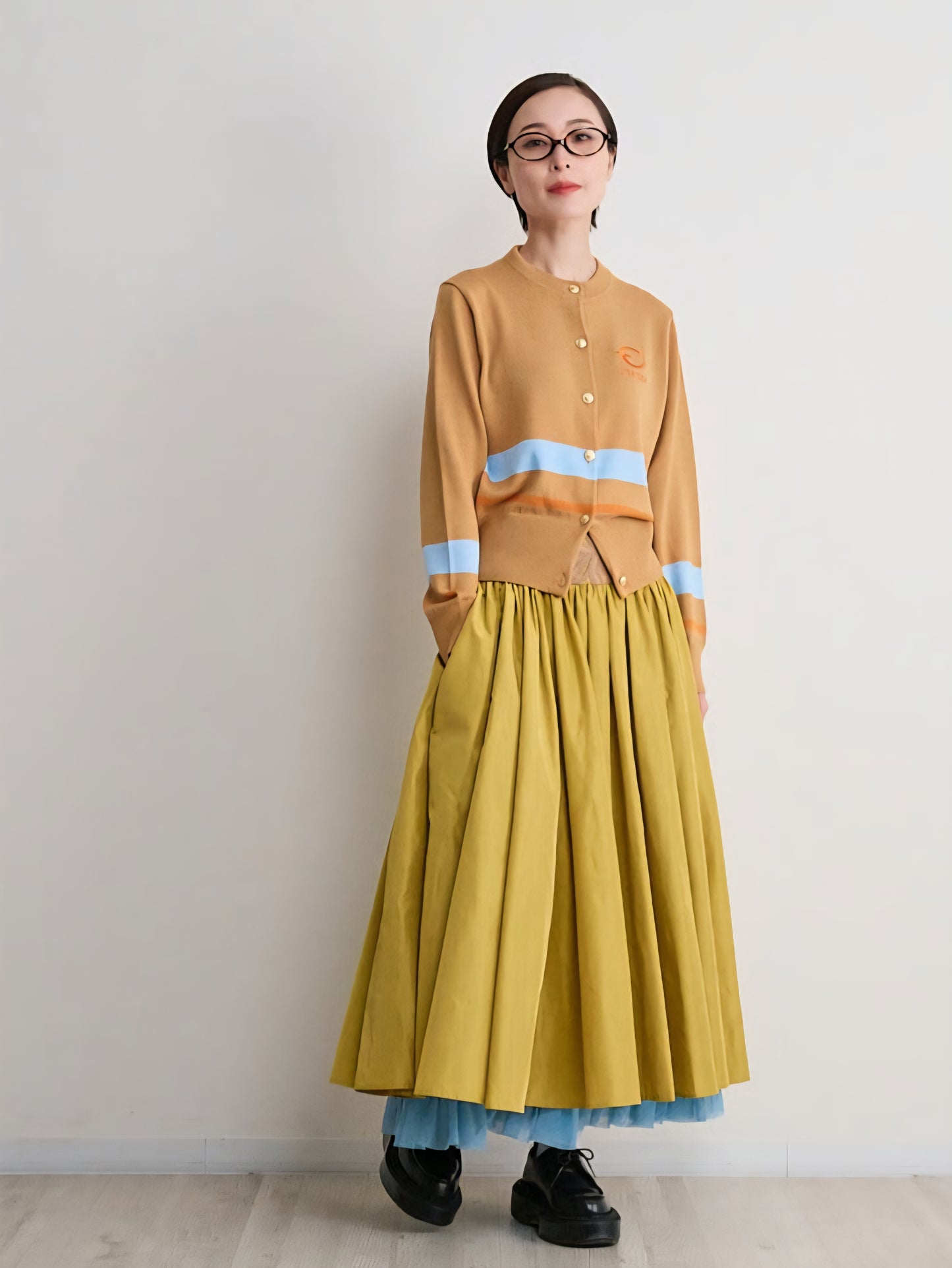 【予約販売】THOMAS MAGPIE　クルーネックラインカーディガン