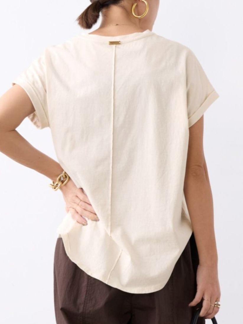 MICA＆DEAL　 "LAIA"ロゴヘムラウンドTシャツ