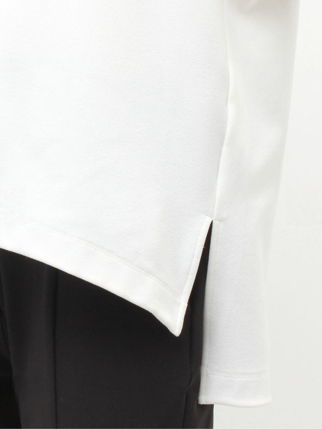 ELENDEEK オフネックカットソー