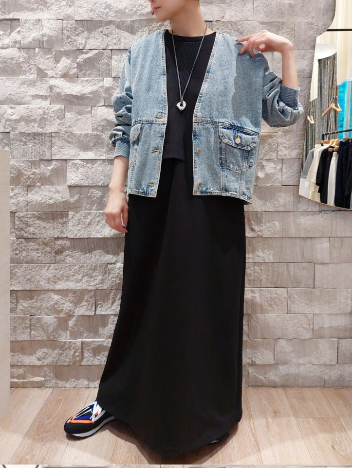 1%　ストレッチドライポンチノースリーブワンピース