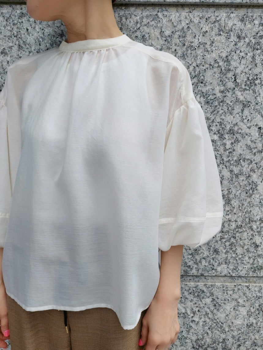 trois ヴィンテージスパンボイルバルーンスリーブブラウス