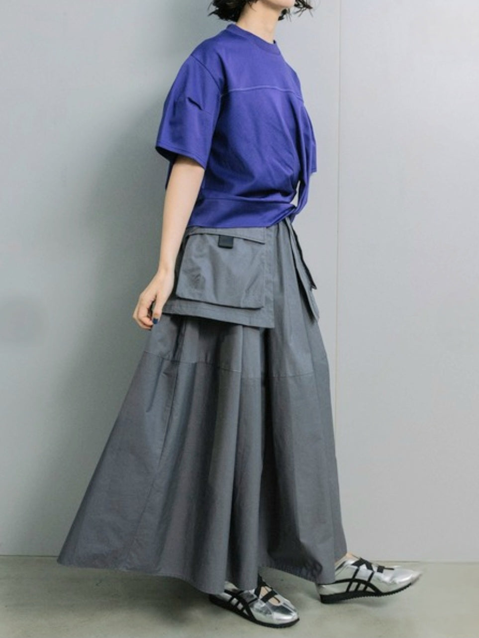 MARECHAL TERRE　裾ツイストタックTシャツ
