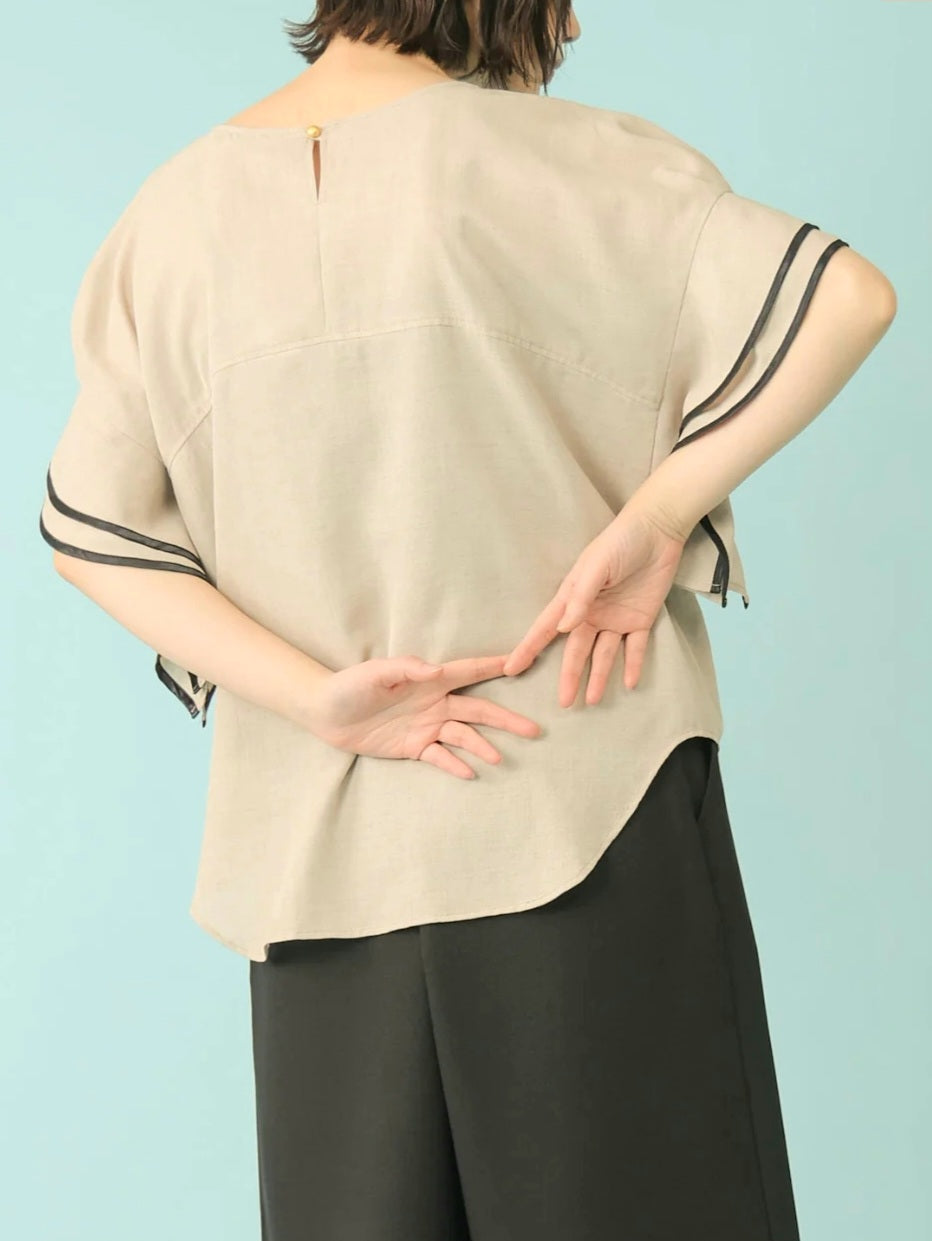 【SALE】trois リネンライクティアードフリルスリーブブラウス