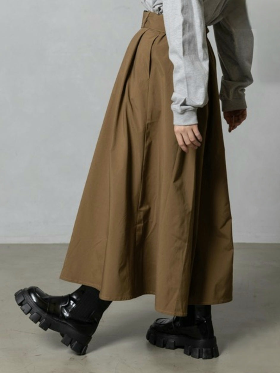 MARECHAL TERRE　フロントZIPボリュームタックフレアスカート　