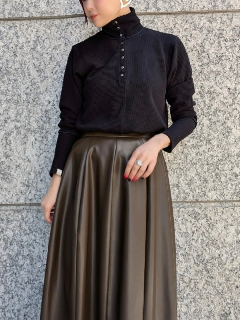 USU gallery　サーマル２WAYハイネックカットソー